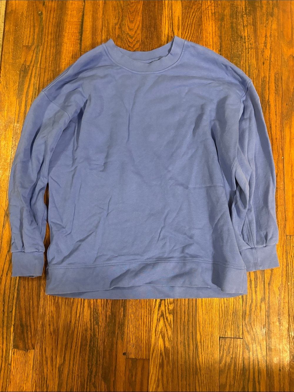 🎉Lululemon athletica Perfectly over sized Crew Neck Sweater in Periwinkle Blue